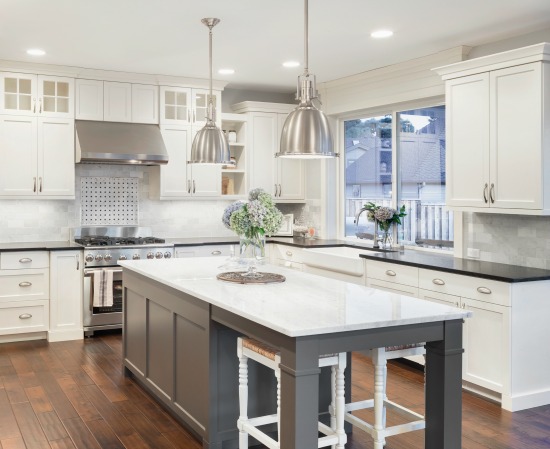 Top 5 Reasons To Paint Your Kitchen Cabinets