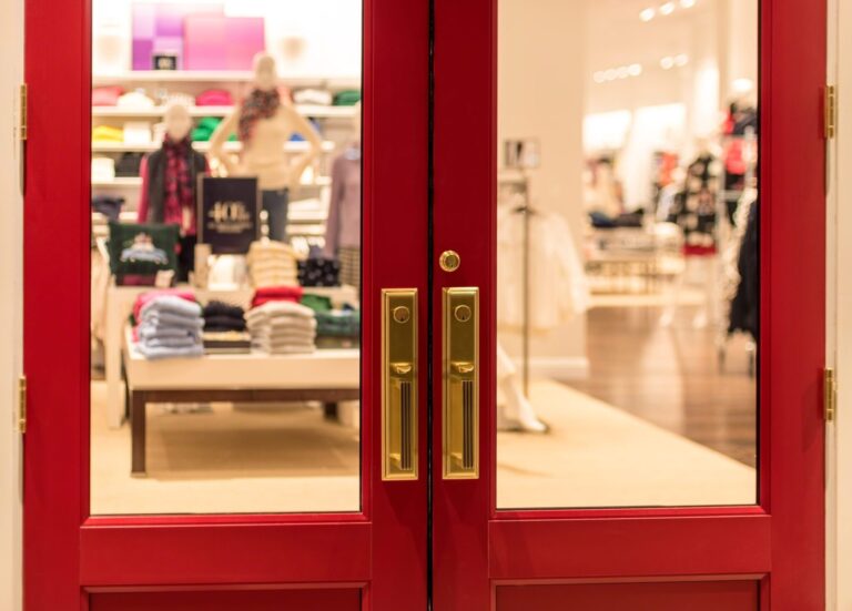 big-red-doors-looking-into-a-retail-store-2021-09-02-04-51-47-utc-scaled-e1656601876282-2048x1468